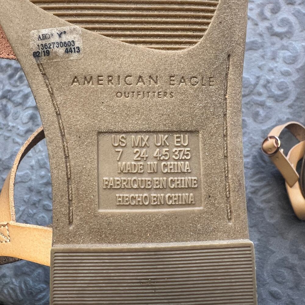 American Eagle Beige Brown Strappy Sandals 7 - Picture 7 of 7